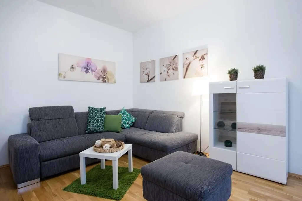Relax Apartment Vienna City Center Austria